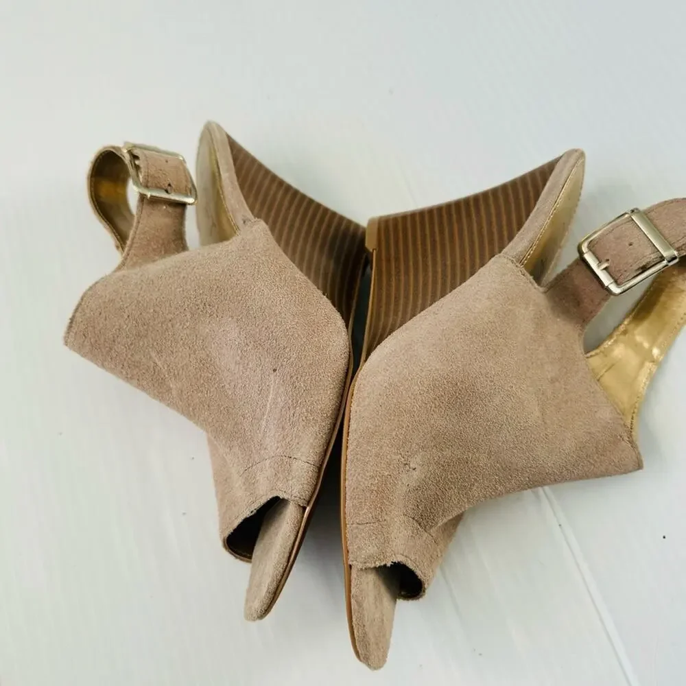 NWOT Ann Taylor Loft suede peep toe wedges tan size 7 stacked heel